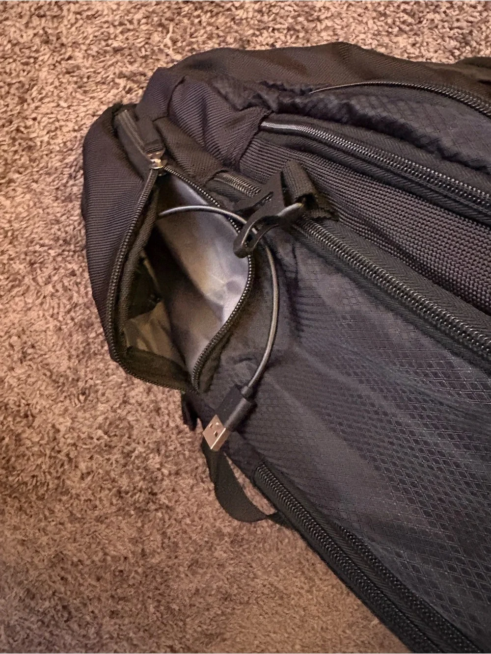 Black Men's Everyday Backpack - Durable Laptop Bag